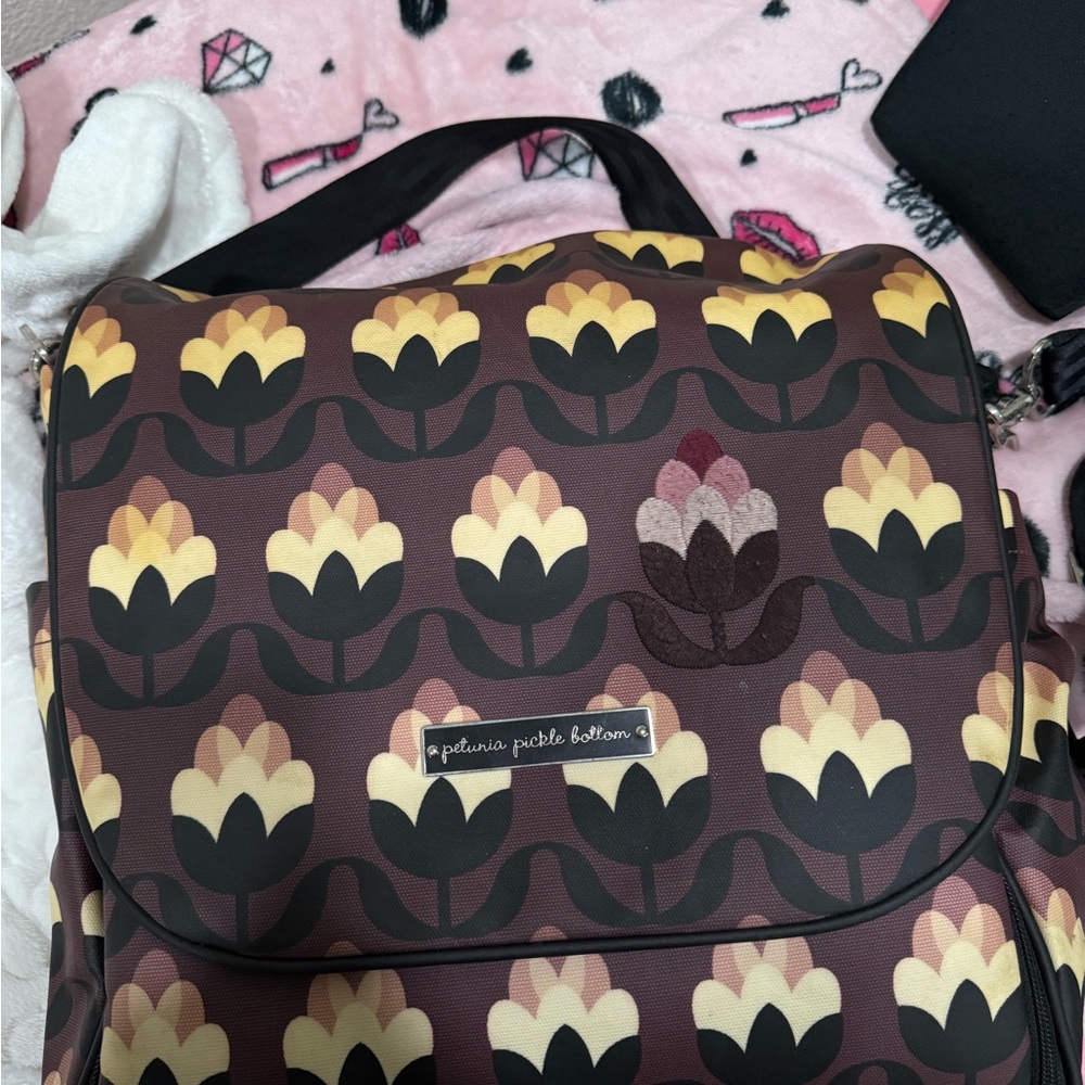 Petunia Pickle Bottom Tulip Pattern Baby Bag
